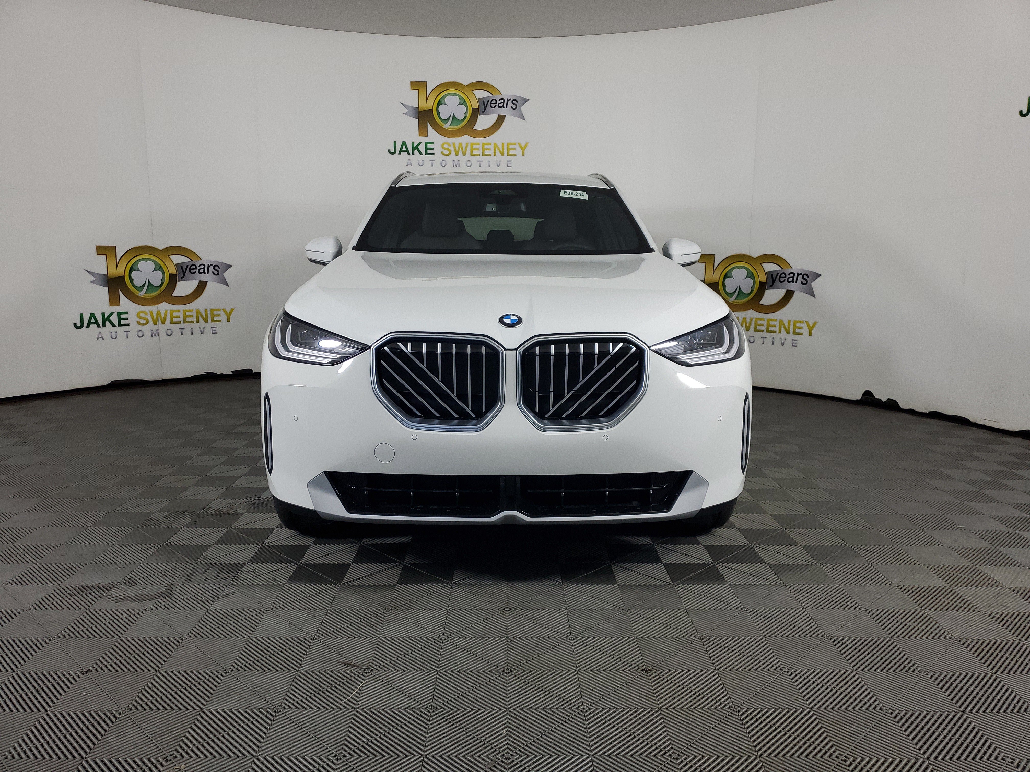 Used 2026 BMW X3 xDrive30i w/ Convenience Package AWD/4WD image 2