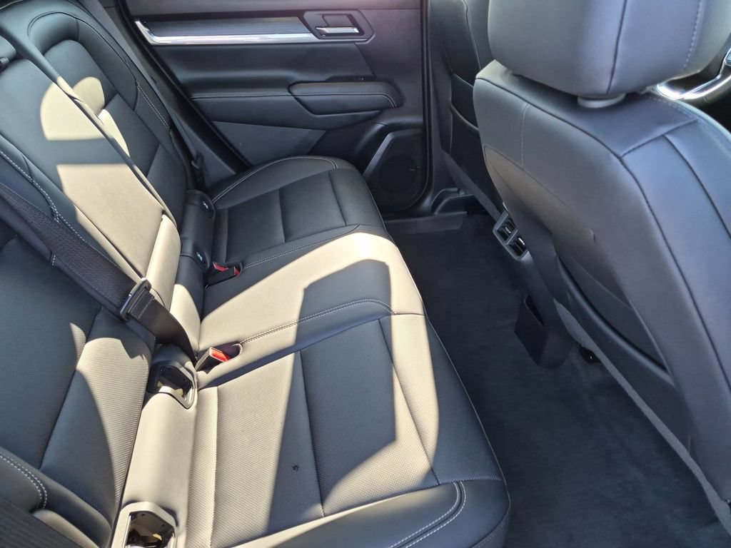 Used 2026 GMC Terrain Elevation w/ Elevation Premium Package AWD/4WD image 29