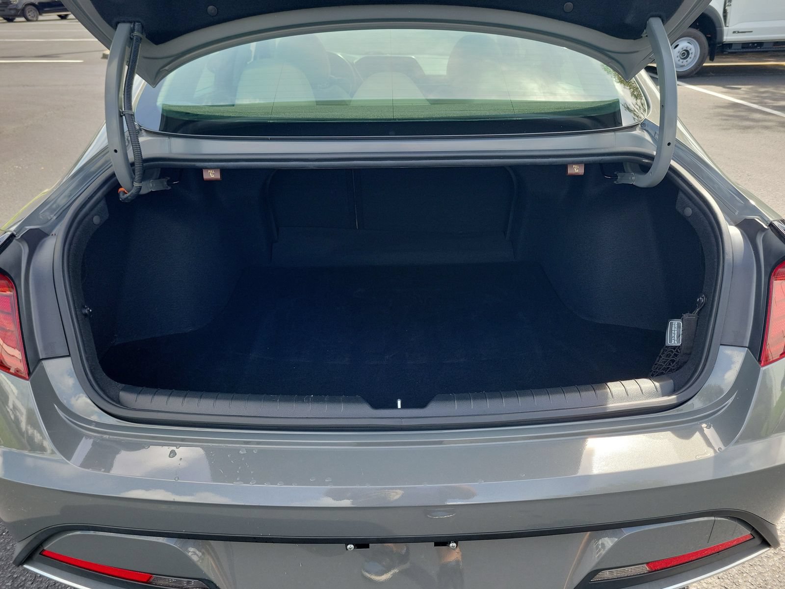 Used 2023 Hyundai Sonata SE FWD image 6