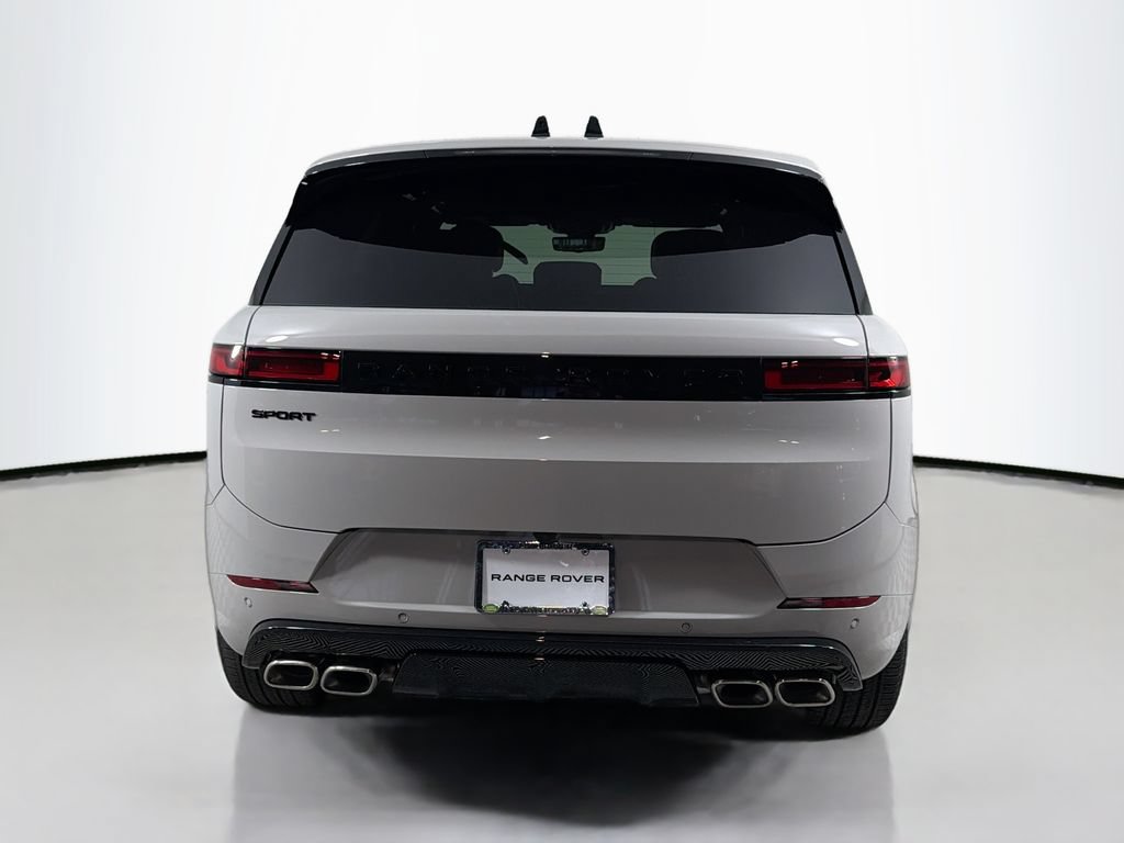 New 2026 Land Rover Range Rover Sport Dynamic SE AWD/4WD image 6