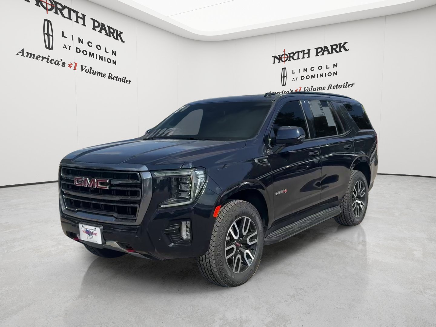 Used 2024 GMC Yukon AT4 w/ Technology Package