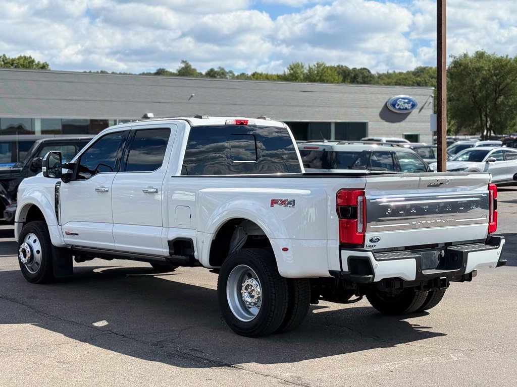 Used 2023 Ford F450 Platinum w/ FX4 Off-Road Package AWD/4WD image 43