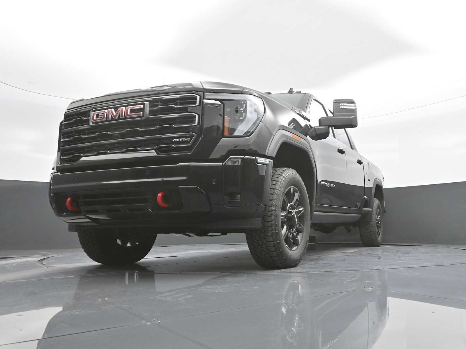 New 2026 GMC Sierra 2500 AT4 w/ AT4 Premium Plus Package AWD/4WD image 34