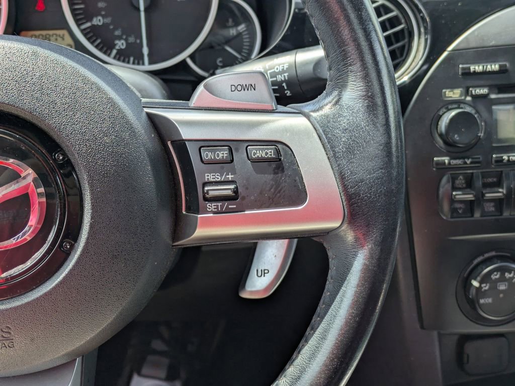 Used 2008 MAZDA MX-5 Miata Grand Touring w/ Premium Pkg RWD image 17