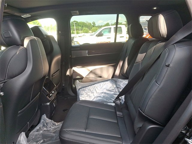 New 2026 Cadillac Vistiq Luxury image 8