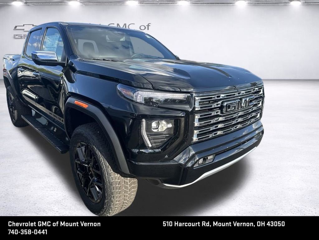 New 2026 GMC Canyon Denali w/ LPO, Denali Black Edition AWD/4WD image 7