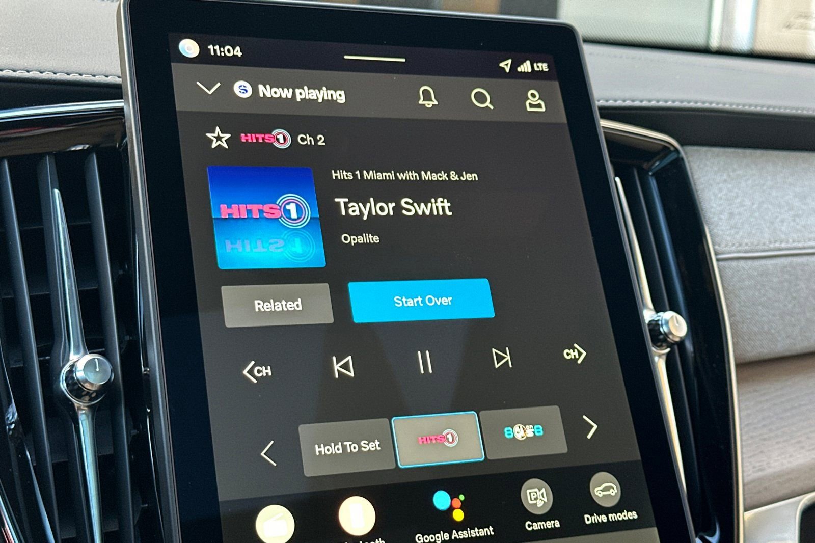 New 2026 Volvo XC90 B6 Plus w/ Protection Package Premier image 20