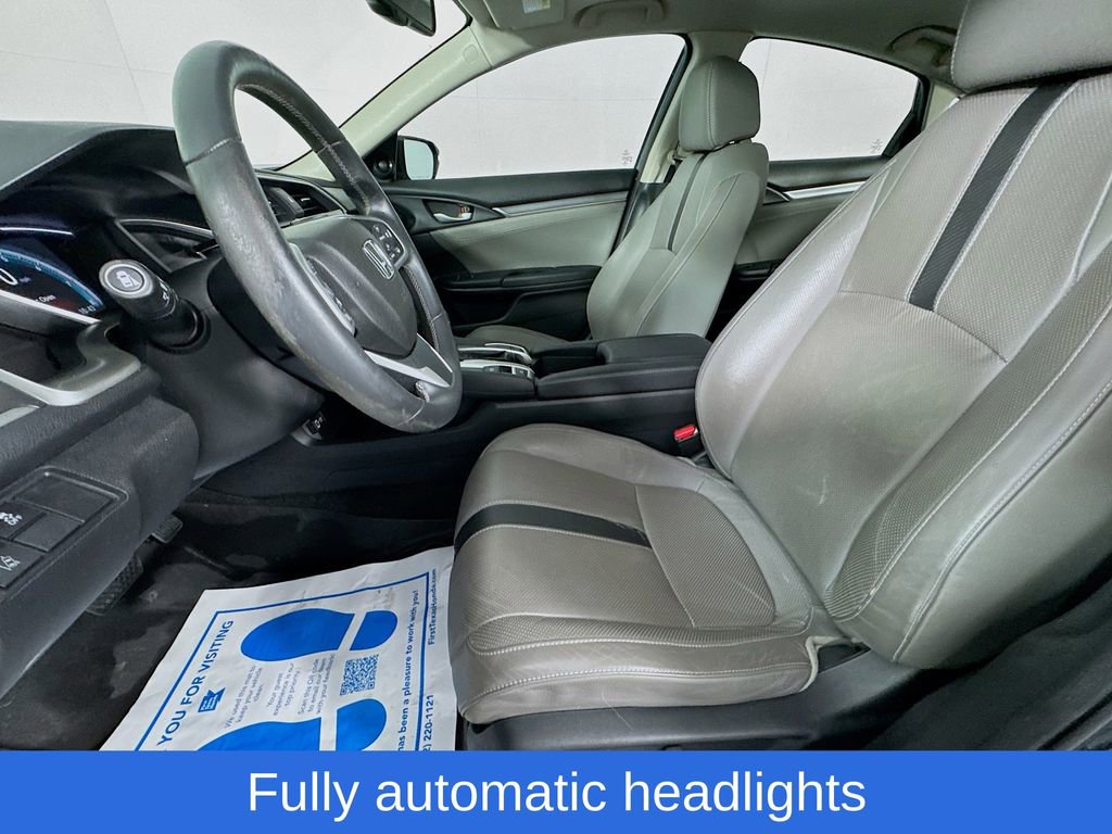 Used 2017 Honda Civic Touring image 28