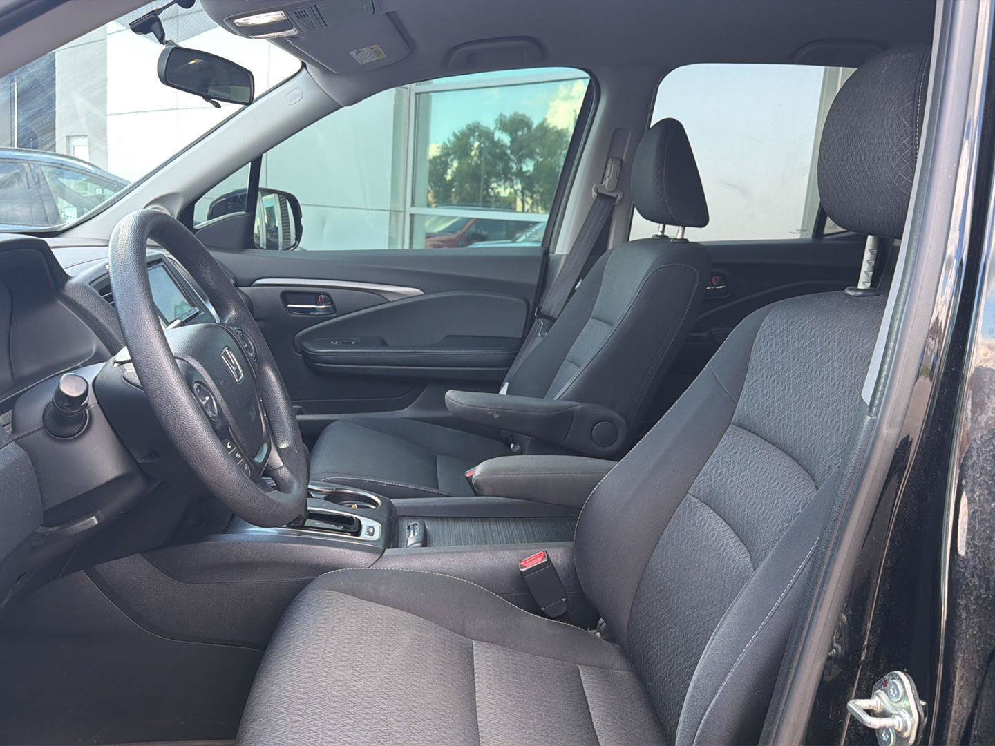 Used 2017 Honda Ridgeline Sport image 9
