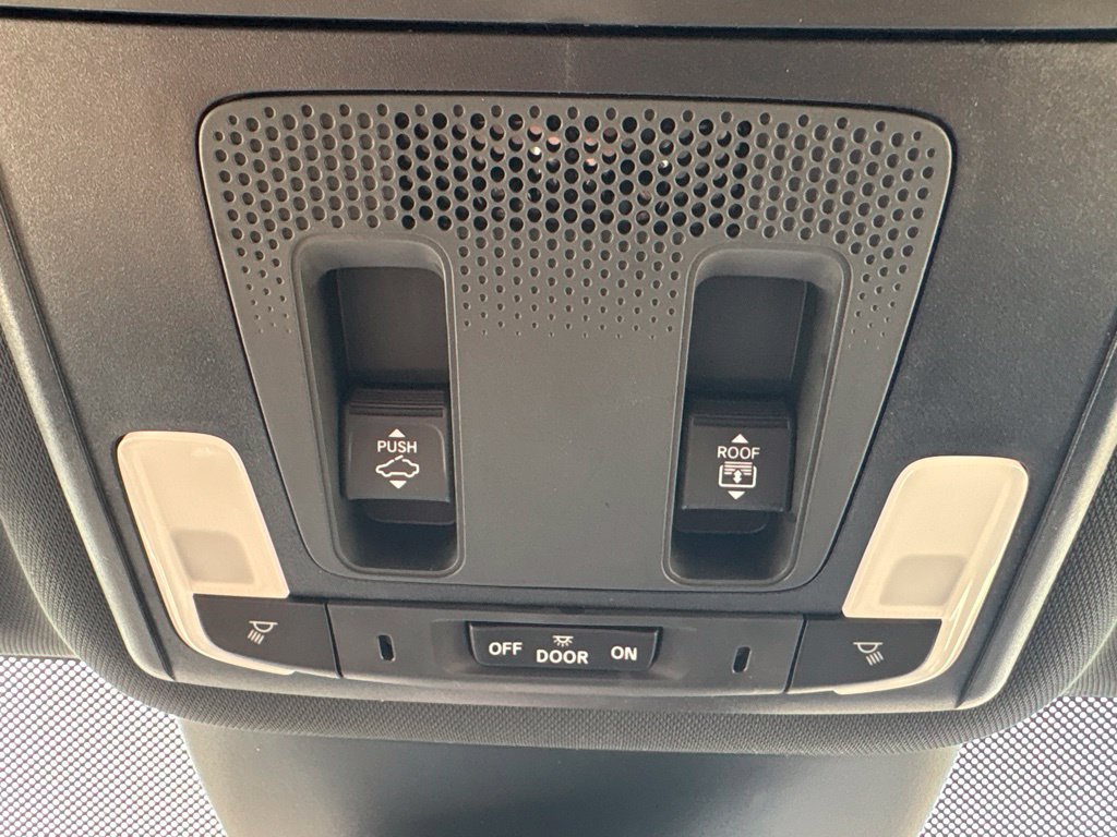 Certified 2025 Honda Pilot TrailSport image 25