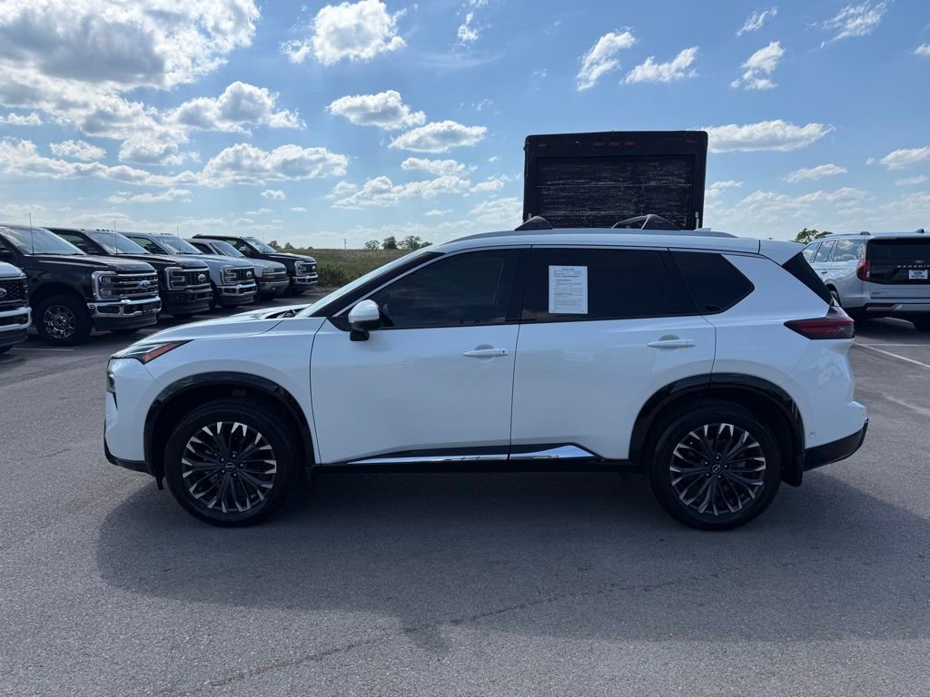 Used 2025 Nissan Rogue Platinum w/ Platinum Premium Package FWD image 40
