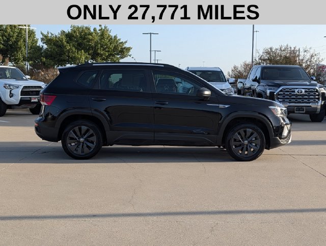 Used 2023 Volkswagen Taos S FWD image 4
