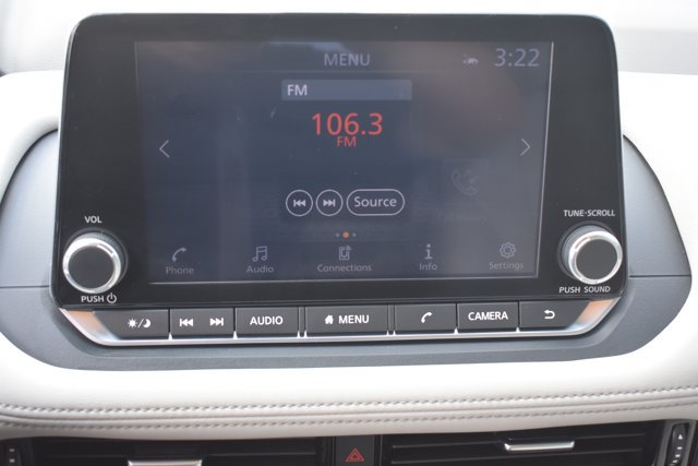 Used 2023 Nissan Rogue SL FWD image 25