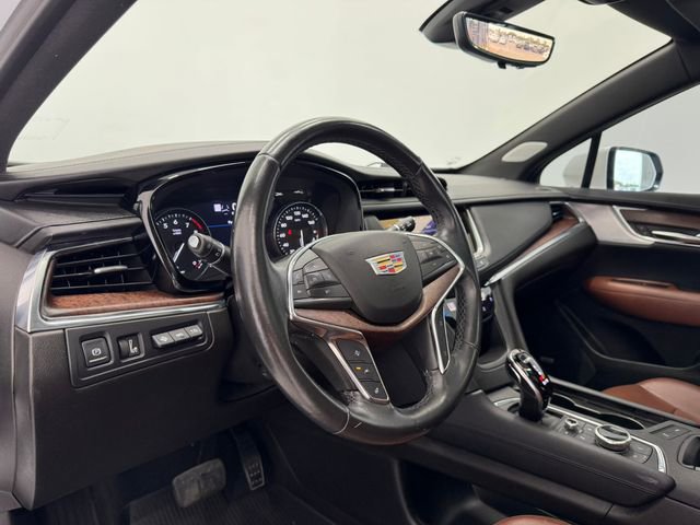 Used 2022 Cadillac XT5 Premium Luxury w/ Technology Package FWD image 36