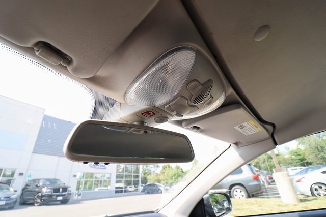 Used 2011 Mercedes-Benz SL 550 image 52