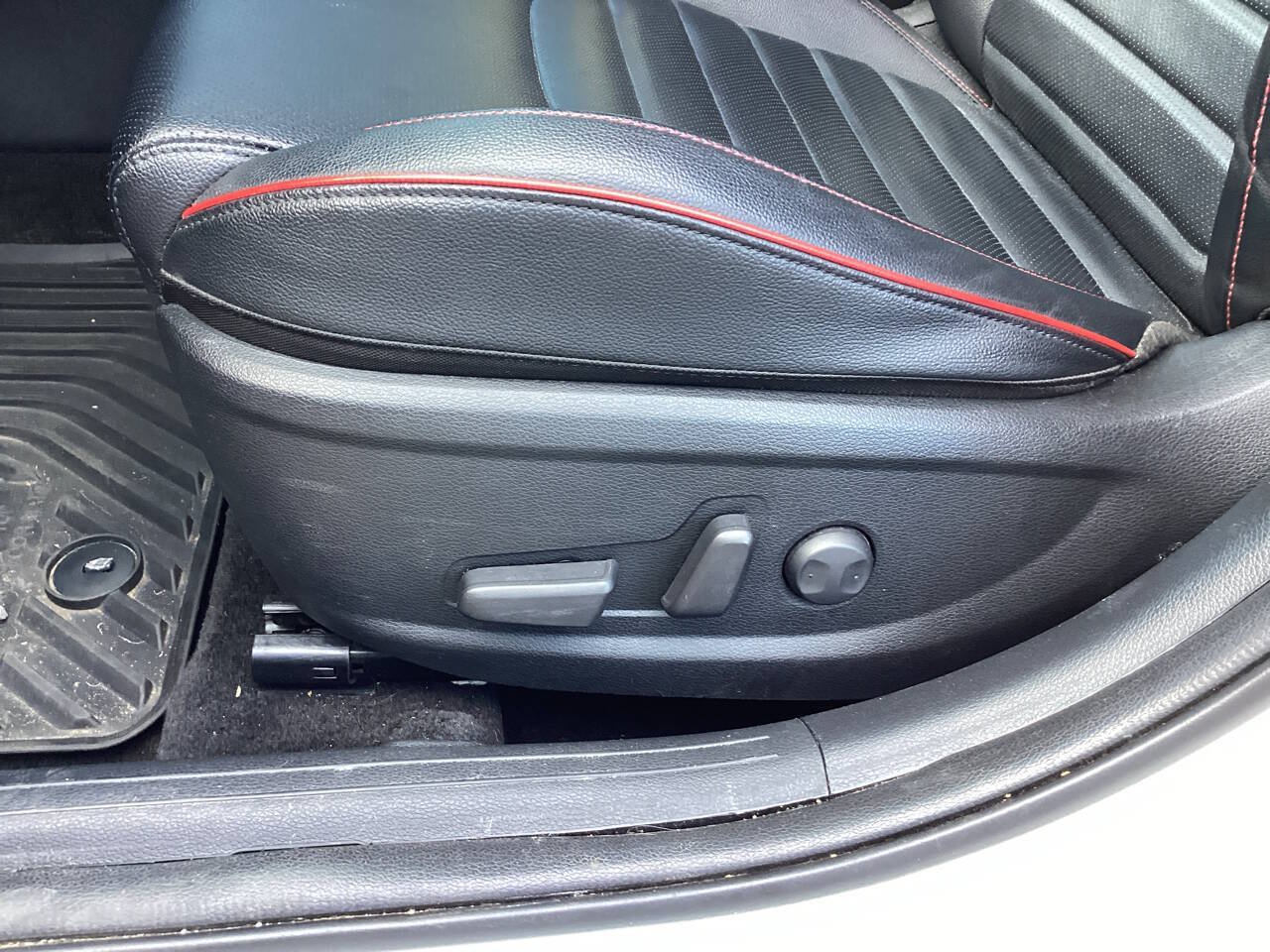 Used 2022 Kia Forte GT w/ GT2 Package FWD image 19
