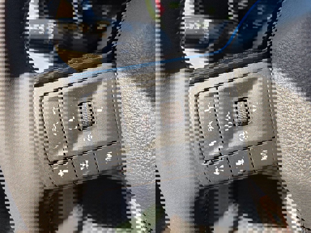 New 2026 Nissan Pathfinder SL image 23