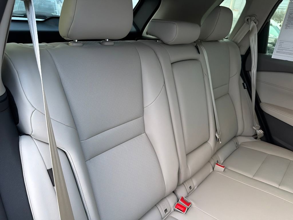 Used 2023 Nissan Rogue SV w/ SV Premium B Package image 34