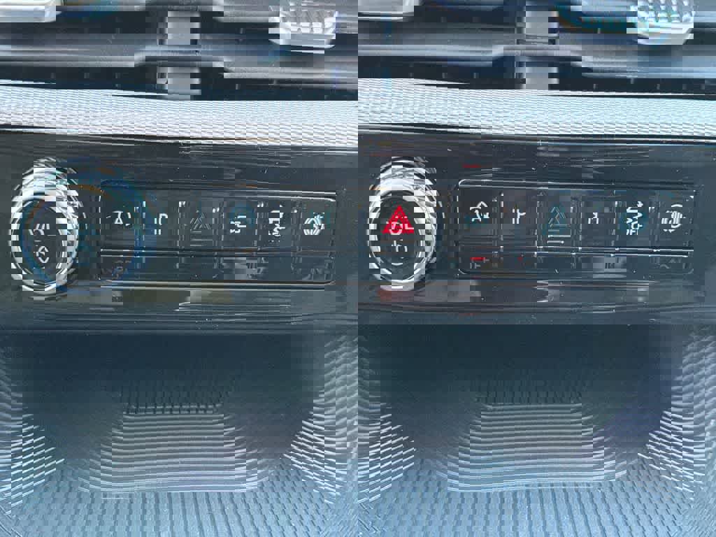 New 2026 Ford Explorer Active image 30