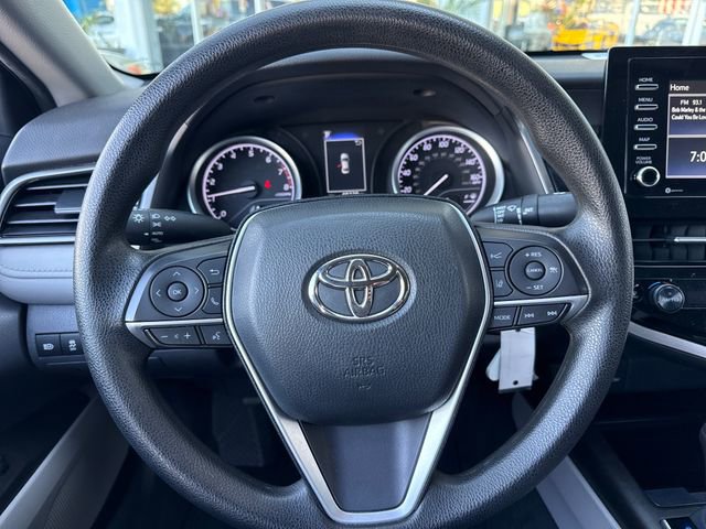 Used 2022 Toyota Camry LE FWD image 14