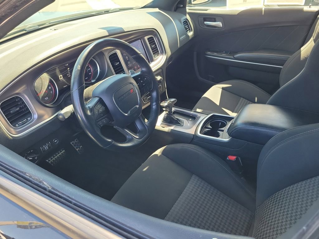 Used 2019 Dodge Charger R/T RWD image 3