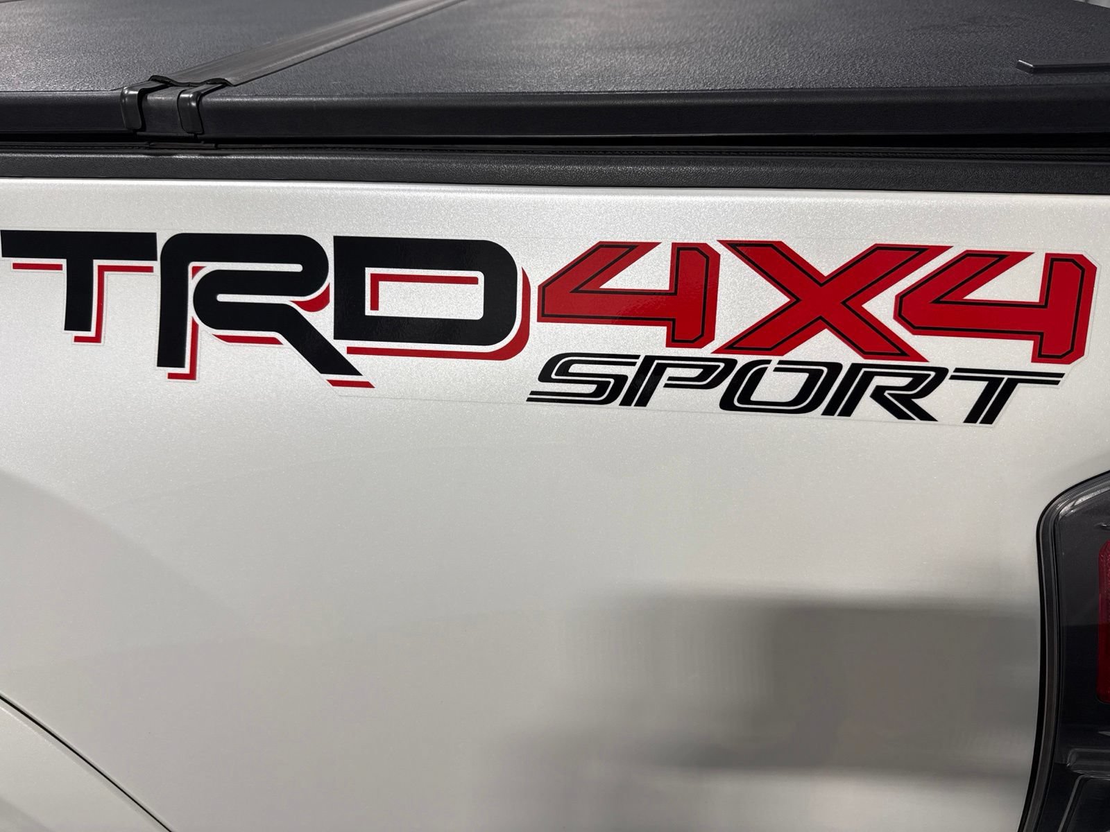 Used 2023 Toyota Tacoma TRD Sport w/ TRD Premium Sport Package AWD/4WD image 47