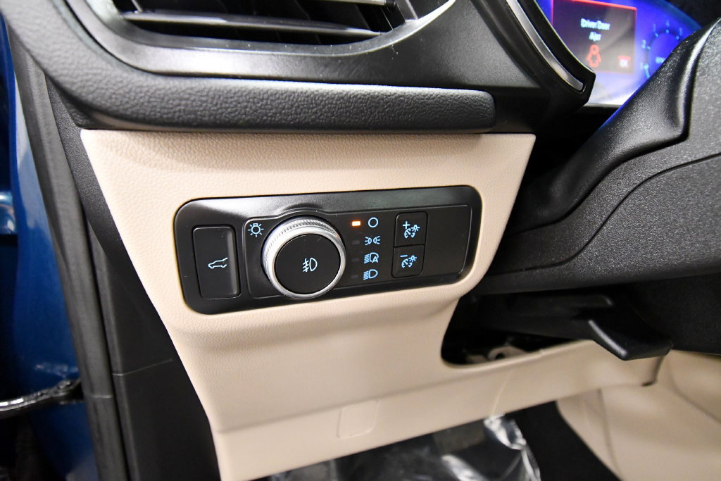 Used 2020 Ford Escape Titanium w/ Titanium Premium Package 2.0 AWD/4WD image 20