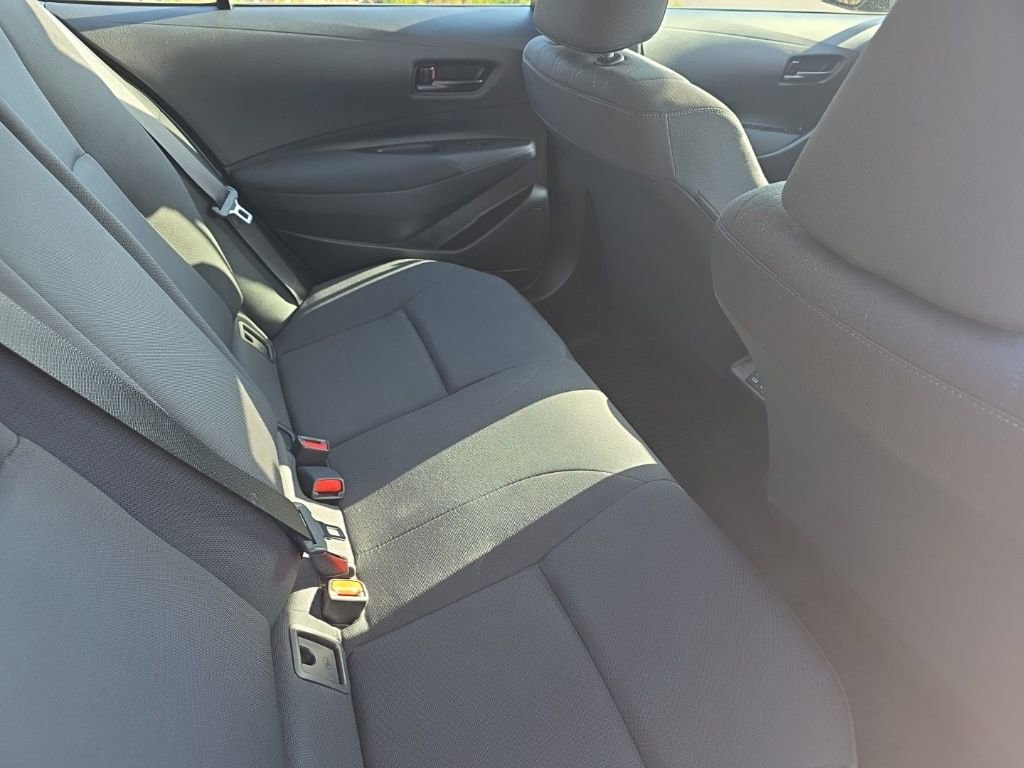 Used 2024 Toyota Corolla LE image 17