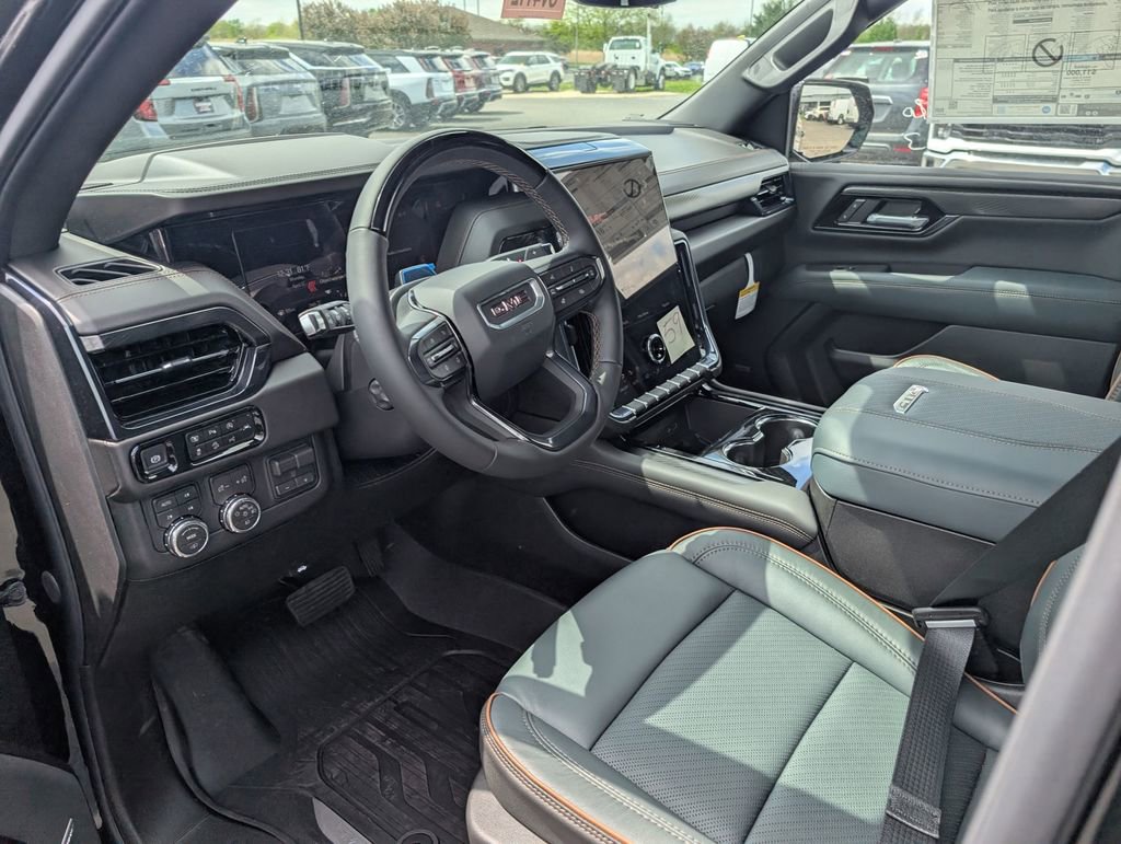 New 2026 GMC Yukon AT4 w/ AT4 Premium Plus Package AWD/4WD image 15