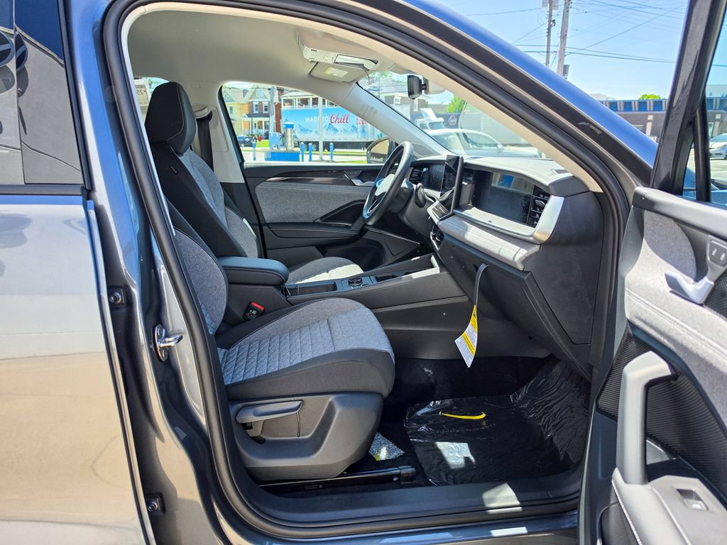 New 2026 Volkswagen Tiguan S AWD/4WD image 26