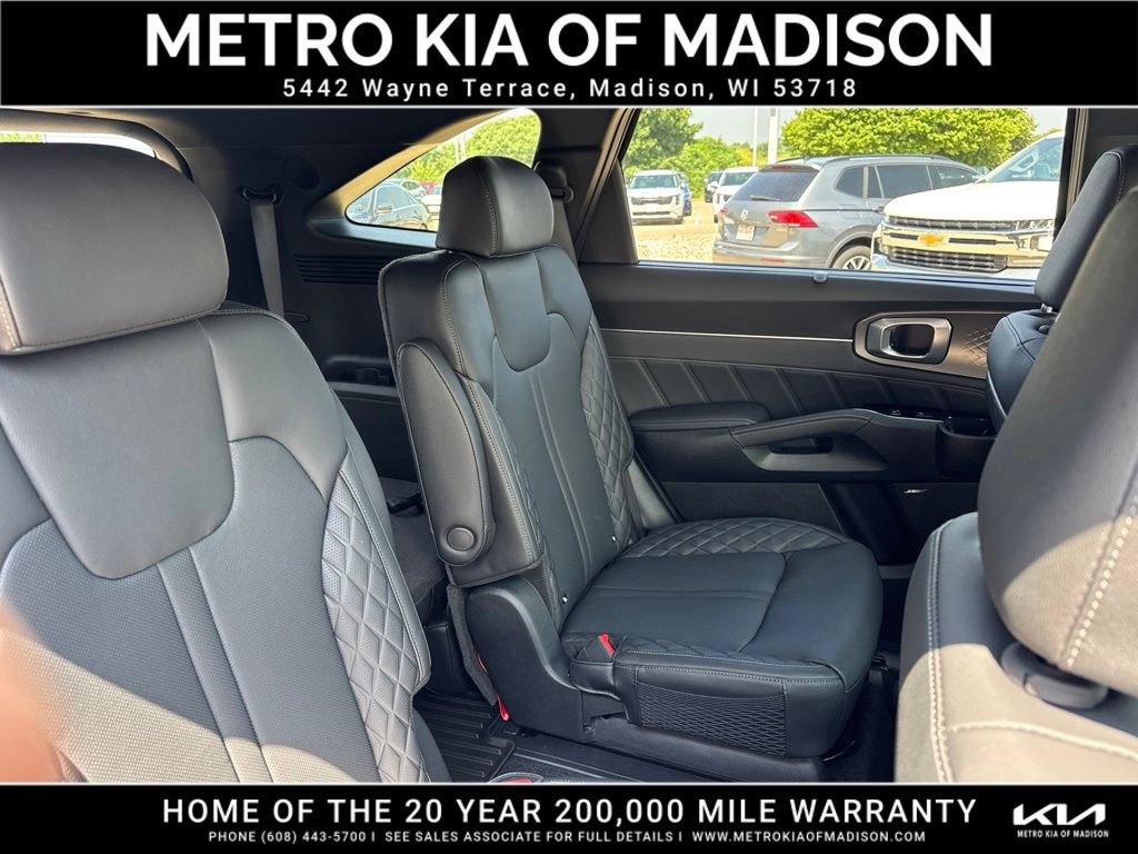 Used 2026 Kia Sorento SX Prestige AWD/4WD image 46
