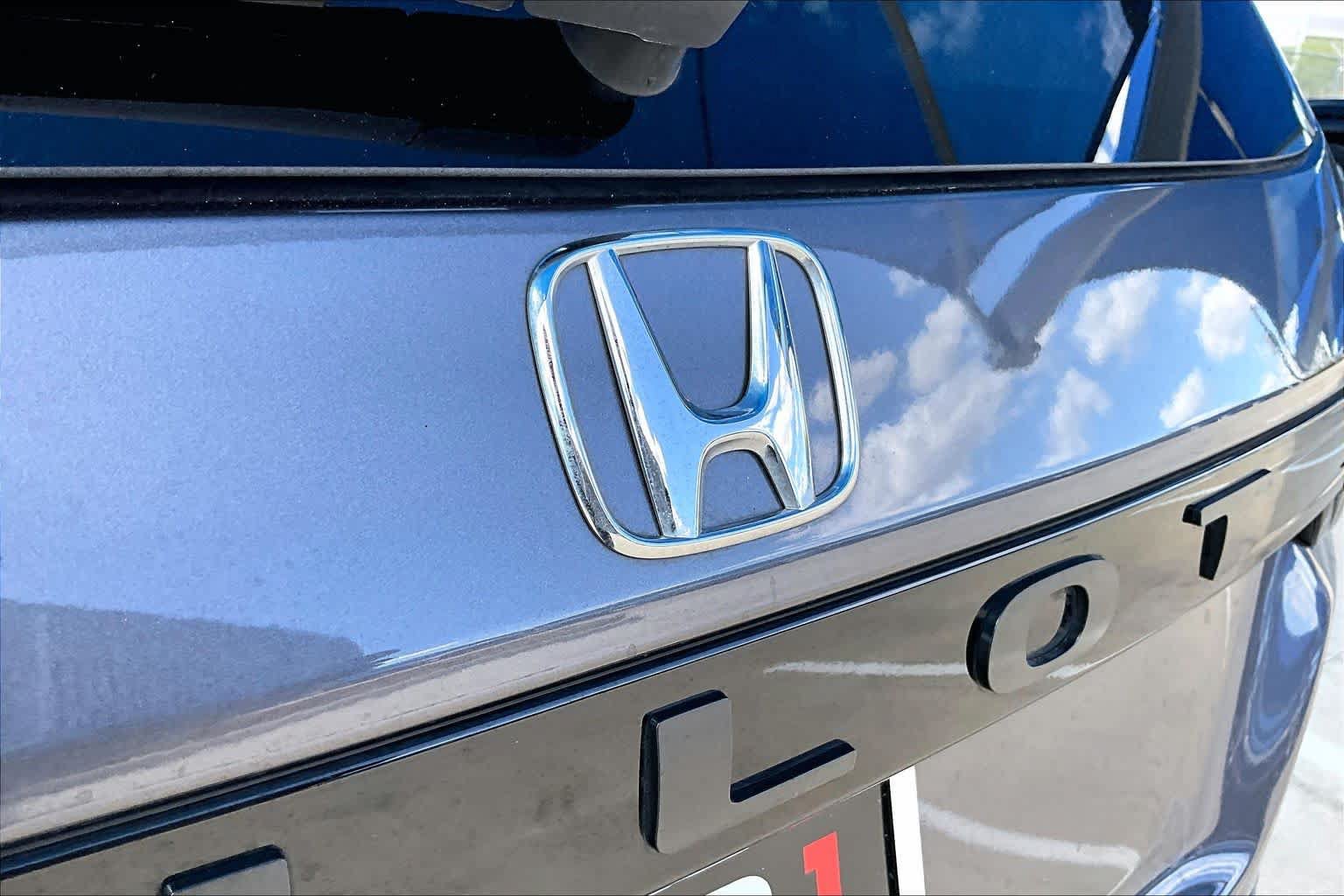 Used 2025 Honda Pilot EX-L image 30