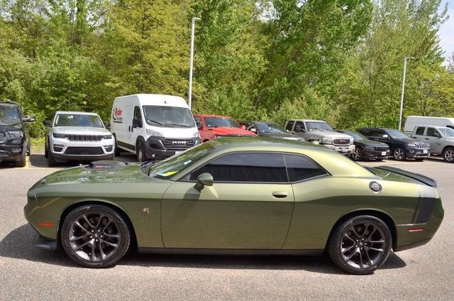Used 2021 Dodge Challenger R/T Scat Pack w/ Shaker Package RWD image 5