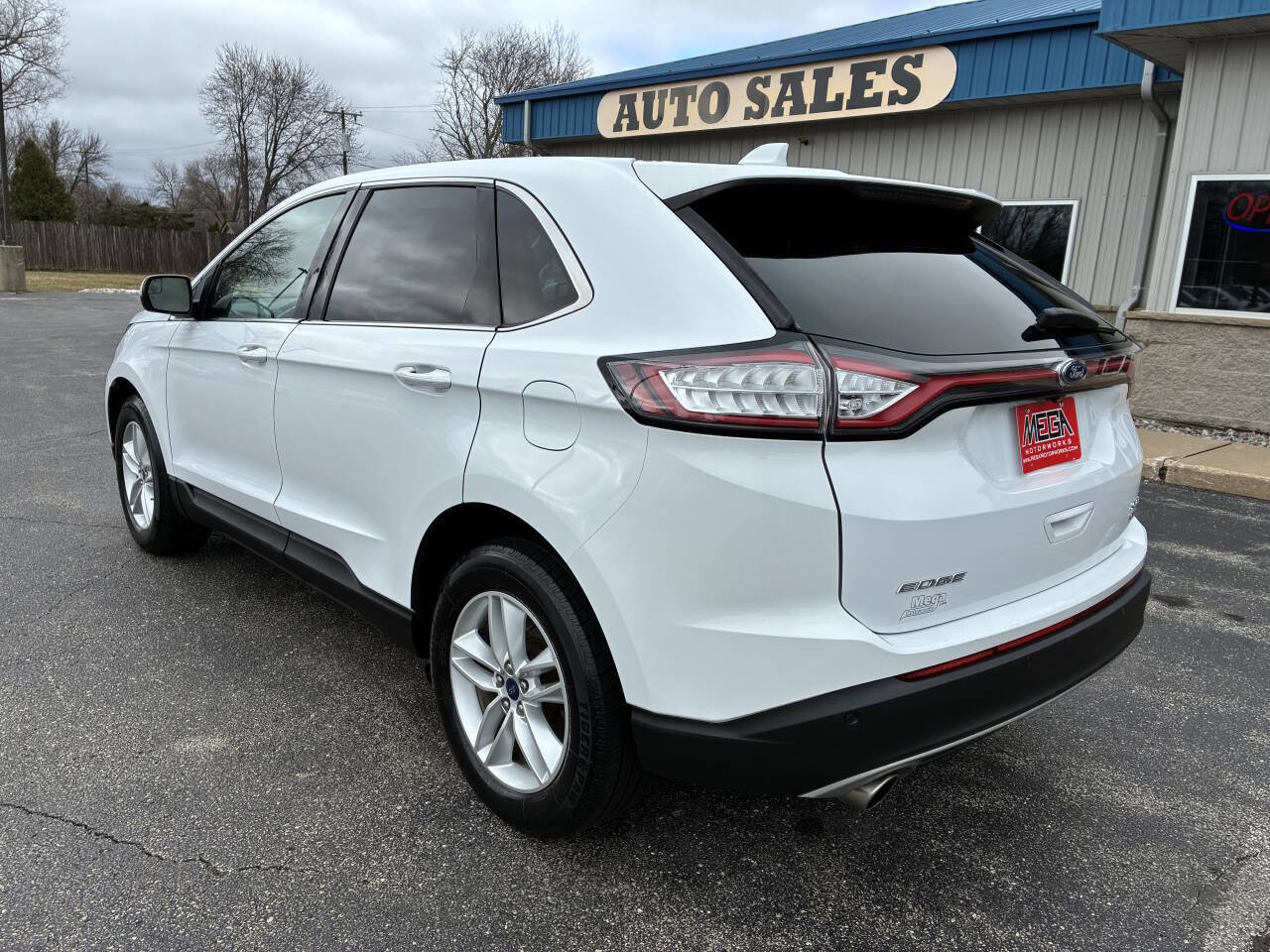 Used 2017 Ford Edge SEL w/ Equipment Group 201A image 39