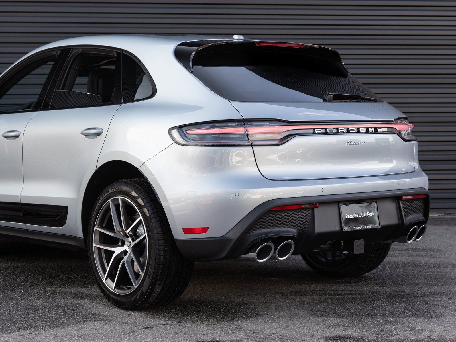 Certified 2026 Porsche Macan image 11