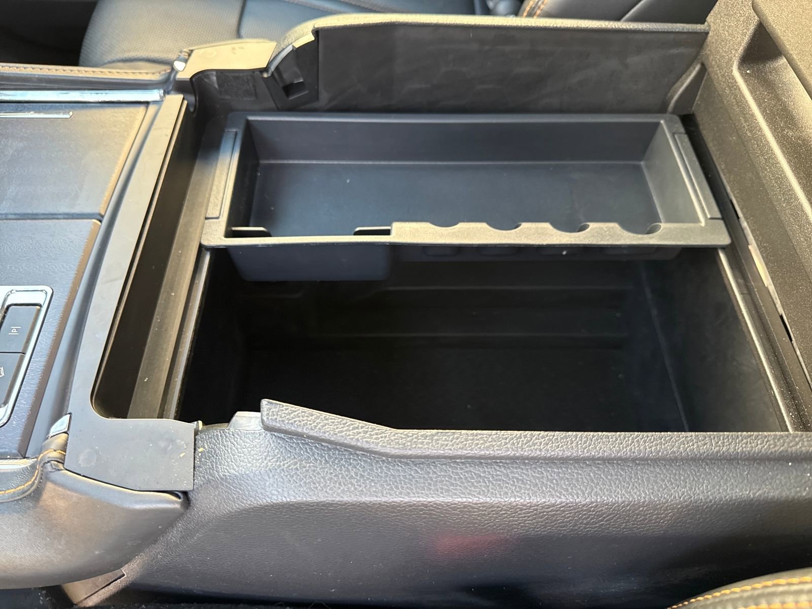 Certified 2023 Ford Expedition Platinum image 26