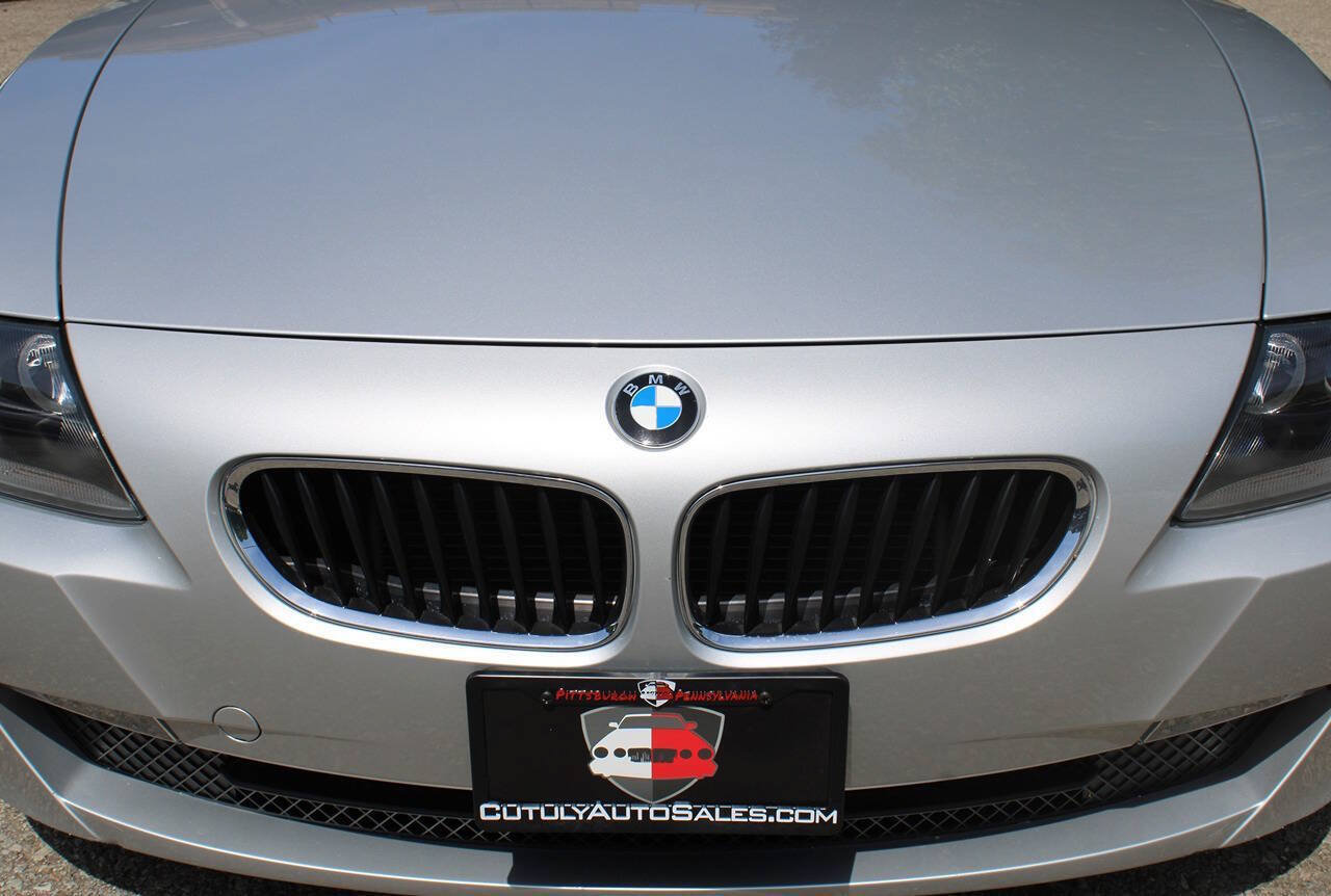 Used 2006 BMW Z4 3.0i RWD image 17