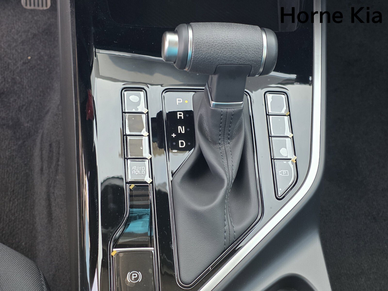 New 2026 Kia Niro LX image 16