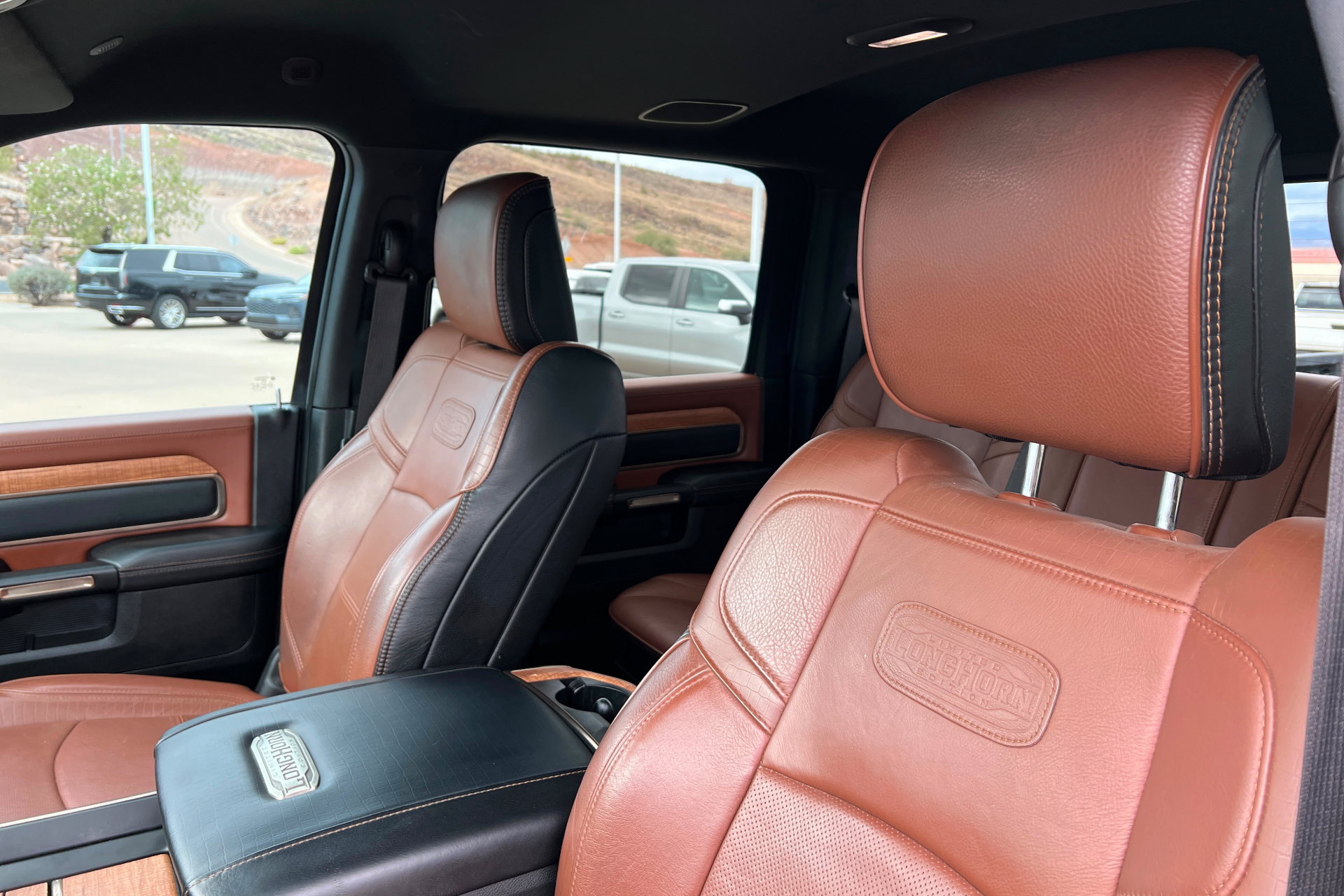 Used 2022 RAM 2500 Limited AWD/4WD image 16