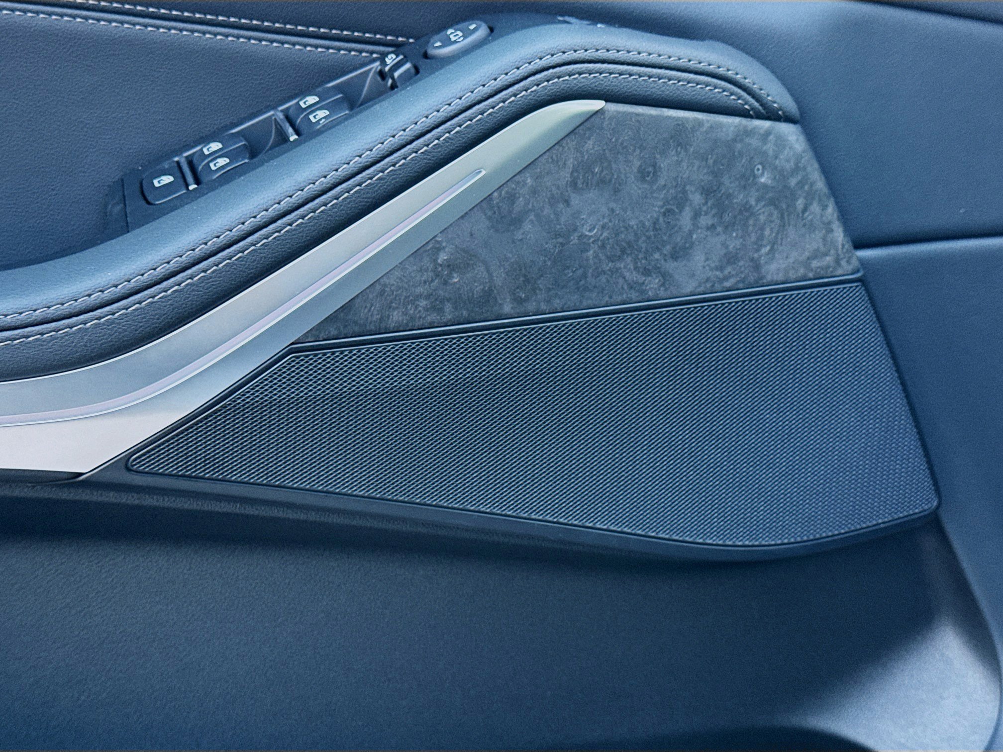 New 2026 BMW X5 sDrive40i w/ Parking Assistance Package image 25