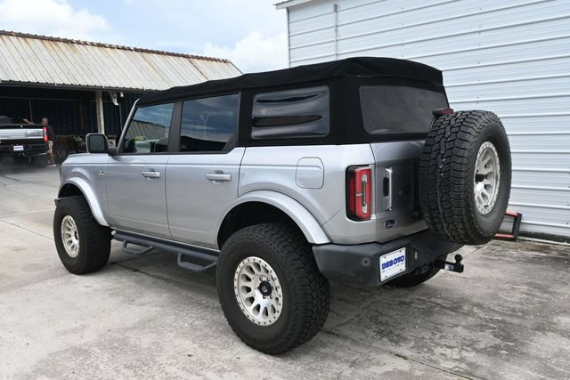 Used 2021 Ford Bronco Outer Banks AWD/4WD image 16