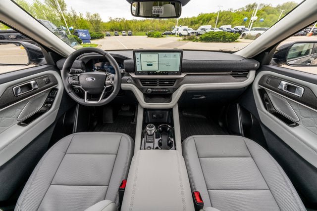 New 2026 Ford Explorer Platinum AWD/4WD image 20