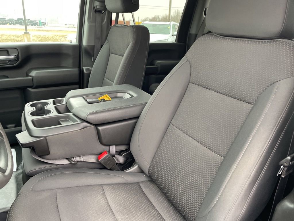 Used 2024 Chevrolet Silverado 2500 W/T w/ WT Convenience Package image 11