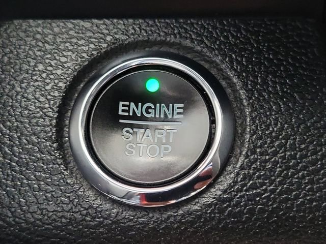 Used 2020 Ford F150 Platinum w/ Equipment Group 701A Luxury AWD/4WD image 12