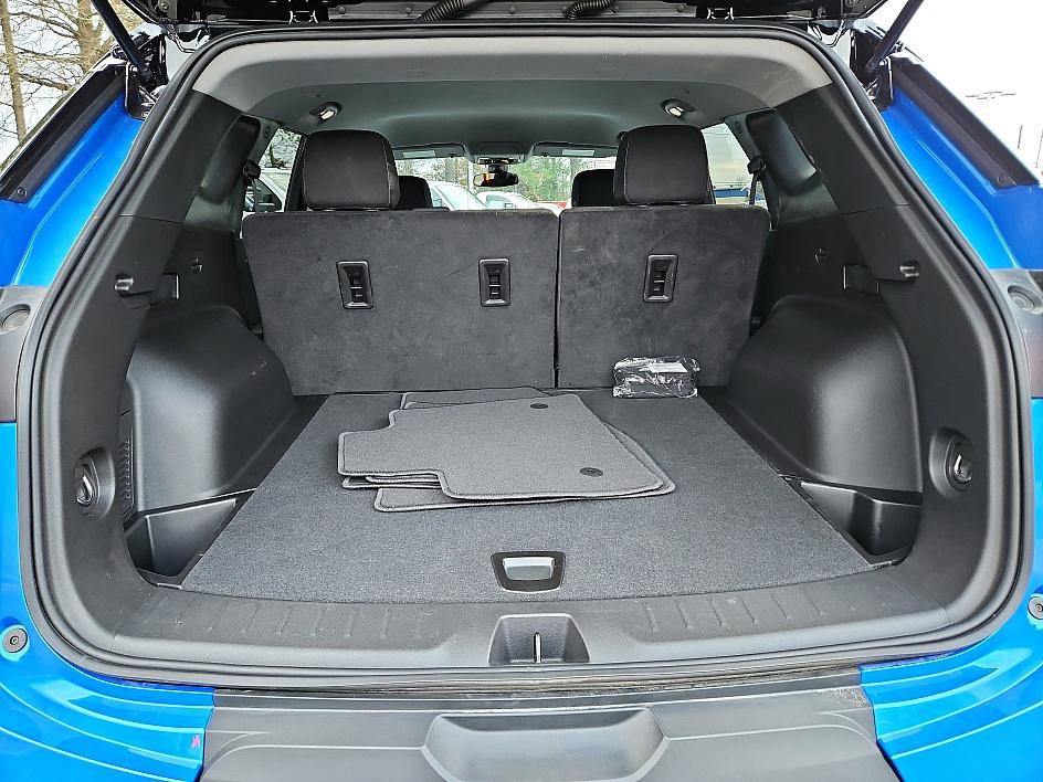 New 2025 Chevrolet Blazer LT w/ Midnight/Sport Edition image 11
