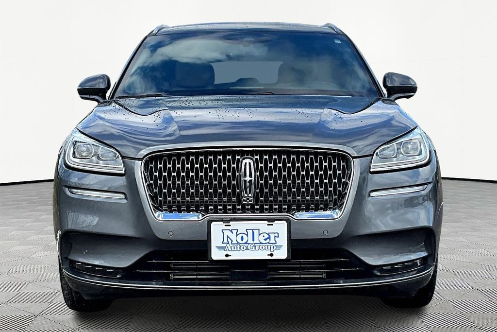 Used 2022 Lincoln Corsair Reserve w/ Equipment Group 201A image 3