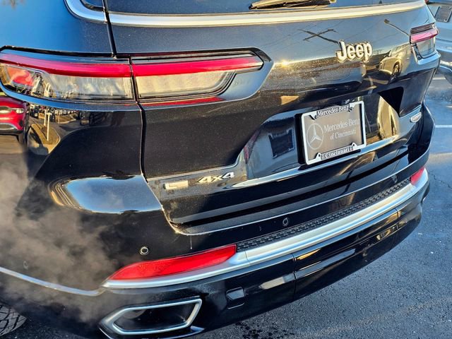 Used 2021 Jeep Grand Cherokee L Summit w/ Luxury Tech Group V image 14