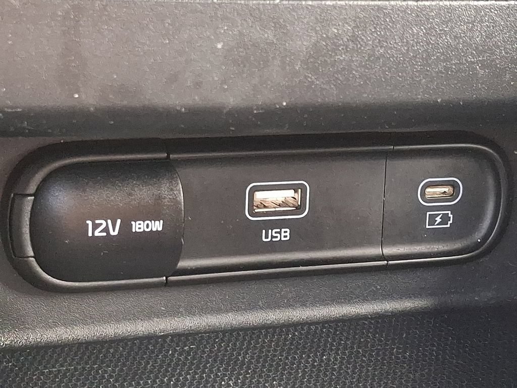 Certified 2024 Kia Seltos X-Line AWD/4WD image 28