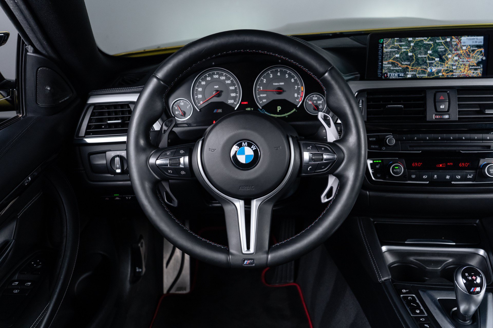 Used 2015 BMW M4 Coupe RWD image 81
