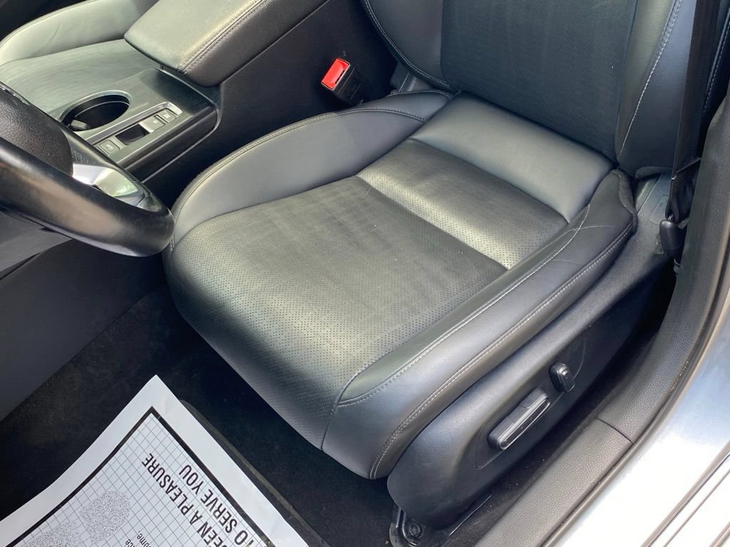 Used 2023 Honda Civic EX-L image 25